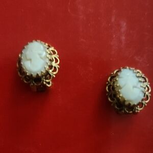 Elegant Gold and Cream Cameo Earrings Clip On.